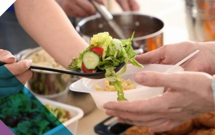 Anne Eli’ne ilk günden yoğun ilgi Anne Eli’ne ilk günden yoğun ilgi