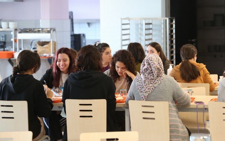 İBB yurtlarına 22 bin başvuru İBB yurtlarına 22 bin başvuru