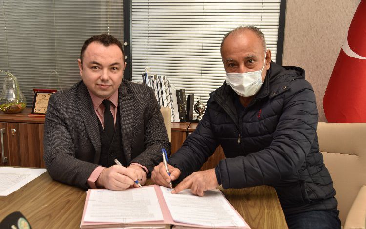 Manisa Büyükşehir 2022’ye hizmetle başladı Manisa Büyükşehir 2022’ye hizmetle başladı