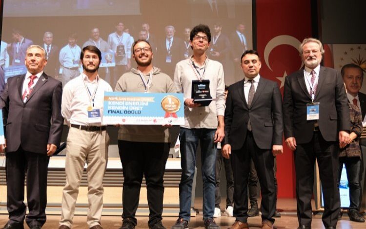 NNYÜ öğrencilerinin yarışma gururu