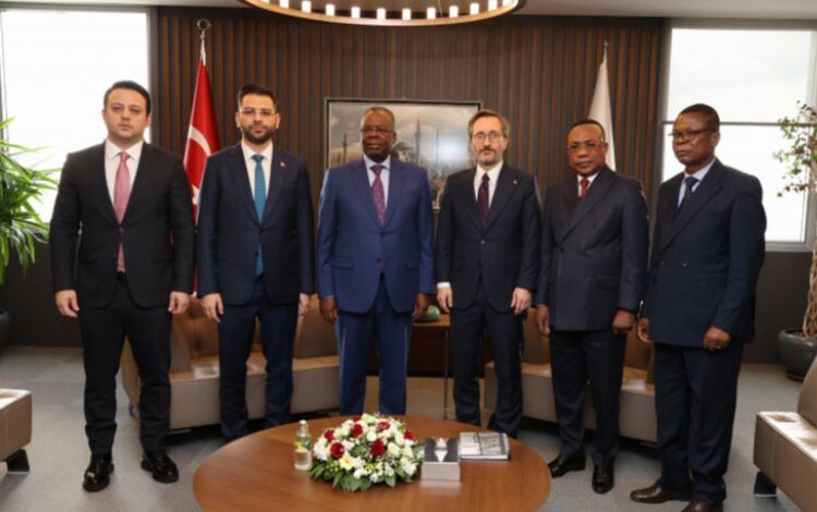 Fahrettin Altun’a Kongo’dan ziyaret