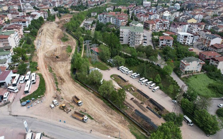 Körfez Kaşkaldere’de kavşak ve bağlantı yolları yapılıyor