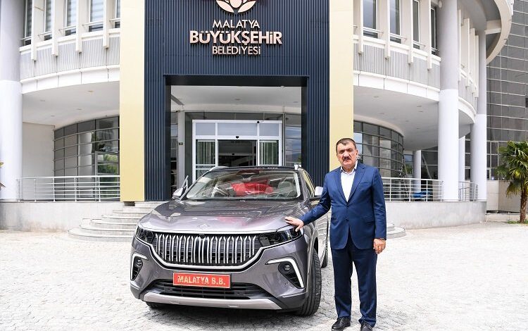 Malatya Büyükşehir Belediyesi makam aracı TOGG oldu Malatya Büyükşehir Belediyesi makam aracı TOGG oldu