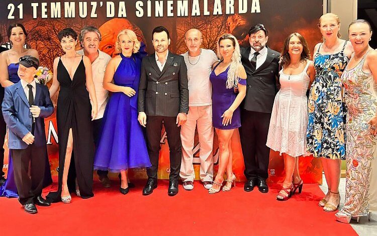 ‘Yasak Düğün’ 21 Temmuz’da vizyona giriyor ‘Yasak Düğün’ 21 Temmuz’da vizyona giriyor