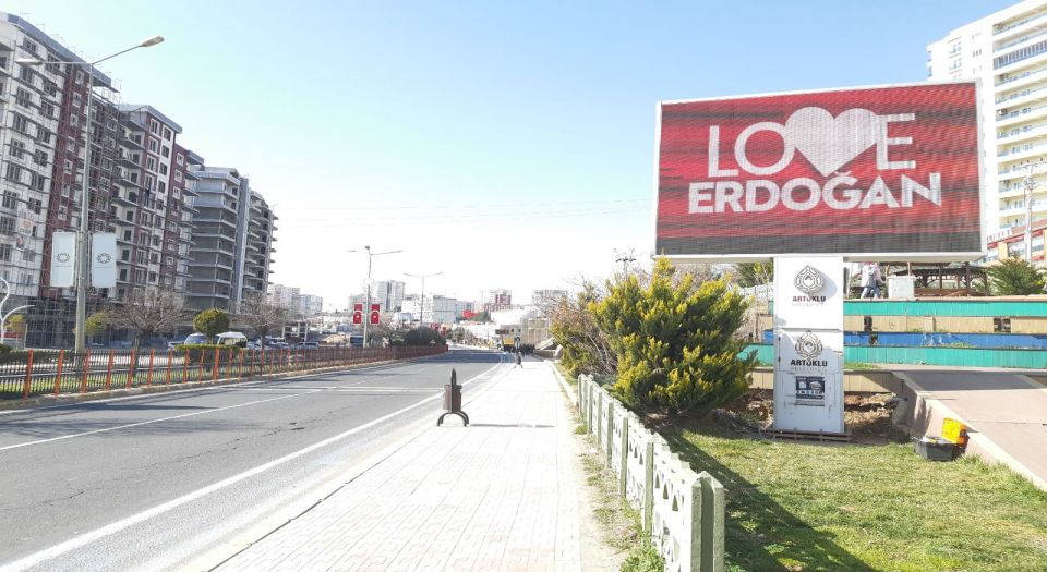 Mardin Artuklu’dan Erdoğan’a destek Mardin Artuklu’dan Erdoğan’a destek