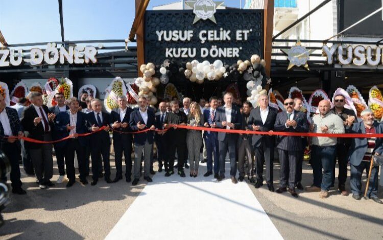 Yusuf Çelik Et Kuzu Döner’den lezzet dolu açılış Yusuf Çelik Et Kuzu Döner’den lezzet dolu açılış
