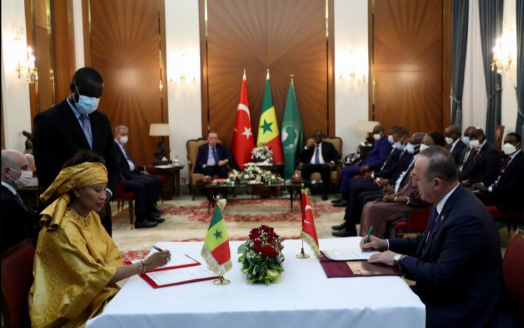 Türkiye ile Senegal arasında 5 anlaşma imzalandı