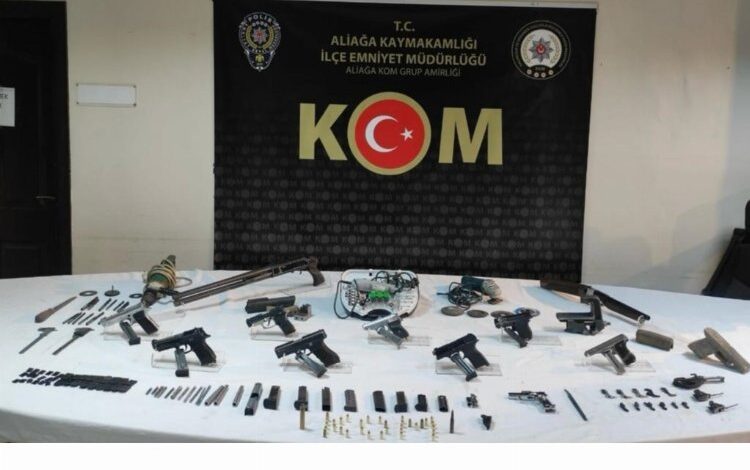 İzmir’de suç örgütüne darbe İzmir’de suç örgütüne darbe