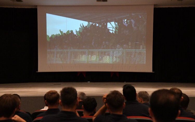 Keşanspor’un şampiyonluk filminin galası gerçekleştirildi Keşanspor’un şampiyonluk filminin galası gerçekleştirildi