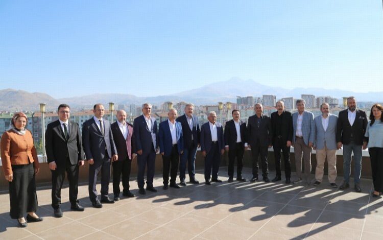 KAYSO’dan 4’ncü OSB toplantısı KAYSO’dan 4’ncü OSB toplantısı