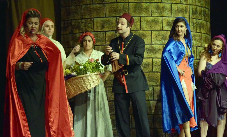 İzmir Aliağa’da perde ‘Şekerpare’ ile açıldı