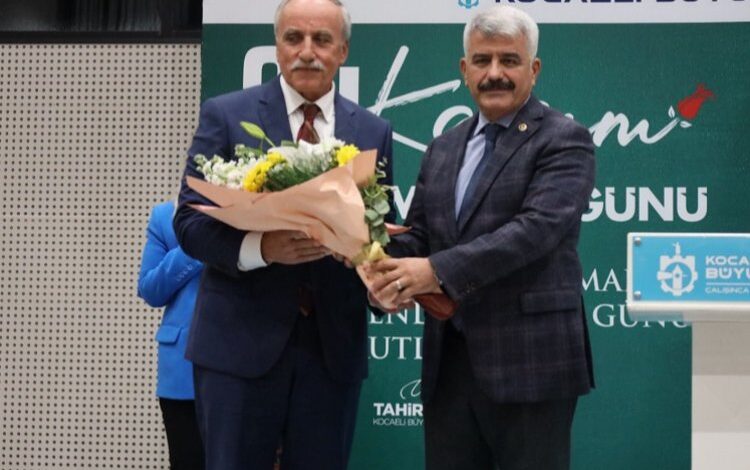 Eski öğretmeninden Büyükakın’a övgü Eski öğretmeninden Büyükakın’a övgü