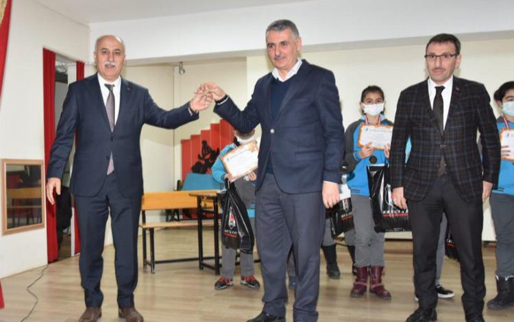 Bursa Yenişehir Belediyesi’nden gençlere özel armağan