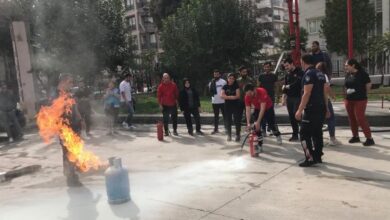 Manisa UMKE’den ‘sağlıklı’ yangın eğitimi