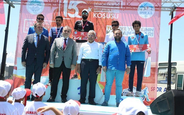 Kayseri Büyükşehir’den 15 Temmuz koşusu