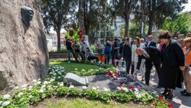 Zübeyde Hanım İzmir’de kabri başında anıldı