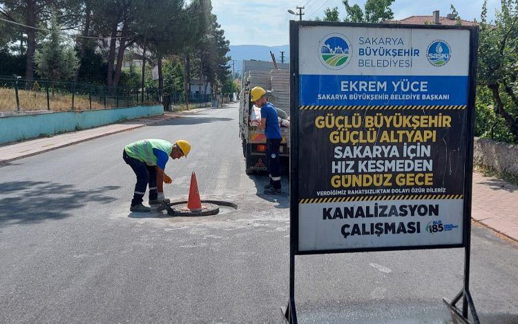 Konforlu ulaşım için Geyve’de 600 kapağa müdahale edildi