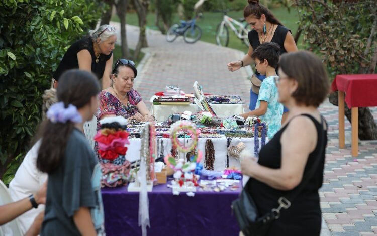Narlıdere’nin el emekleri Tarihi Yukarıköy’e yakıştı Narlıdere’nin el emekleri Tarihi Yukarıköy’e yakıştı