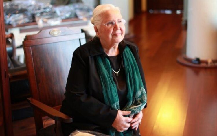 Sanatta farklı bir bakışın mimarı: Seher Ayral Sanatta farklı bir bakışın mimarı: Seher Ayral