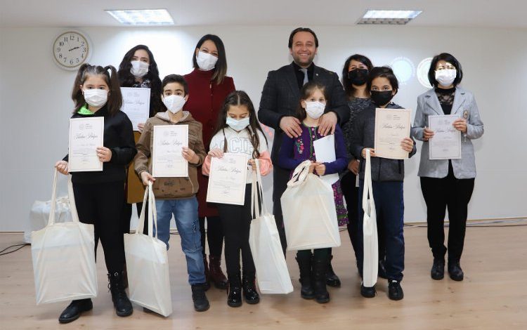 Bursa’da resfebe yarışmasında ödüller sahibini buldu