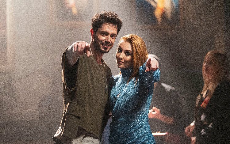 Murat ‘ın  dansı olay oldu…