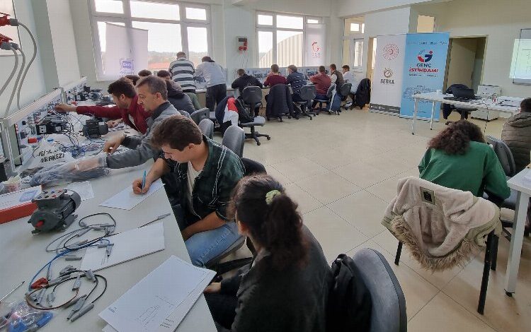 Gençler ESO ve BEBKA ile altın bileziğe kavuşuyor