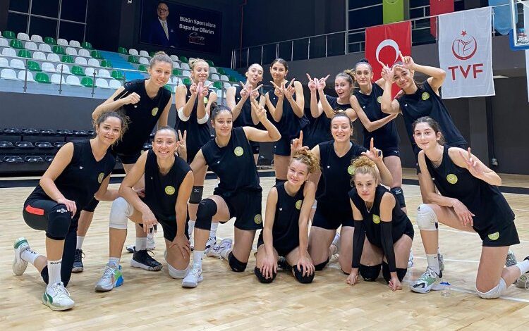 Manisa’nın Sultanları’nda hedef 3’te 3 Manisa’nın Sultanları’nda hedef 3’te 3