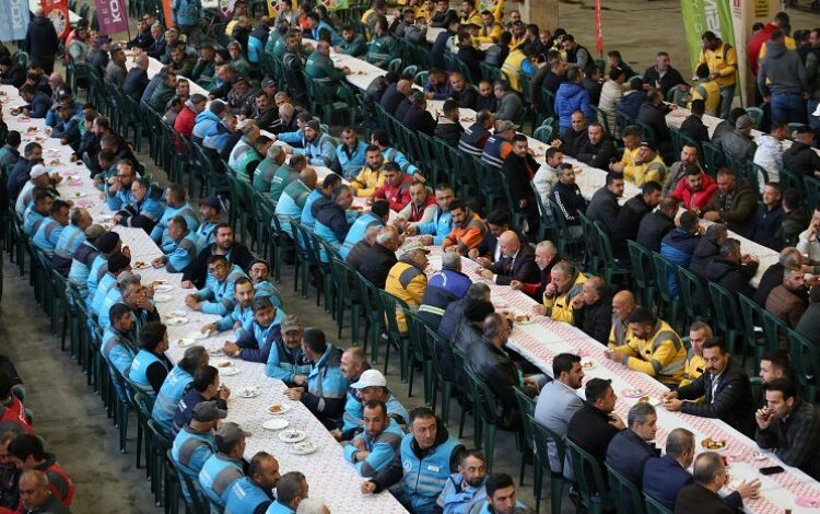 Ahmet Çolakbayrakdar’dan çalışanlarına mesaj
