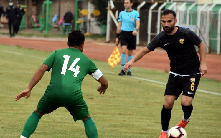 İzmir temsilcisi Aliağa liderliğini korudu