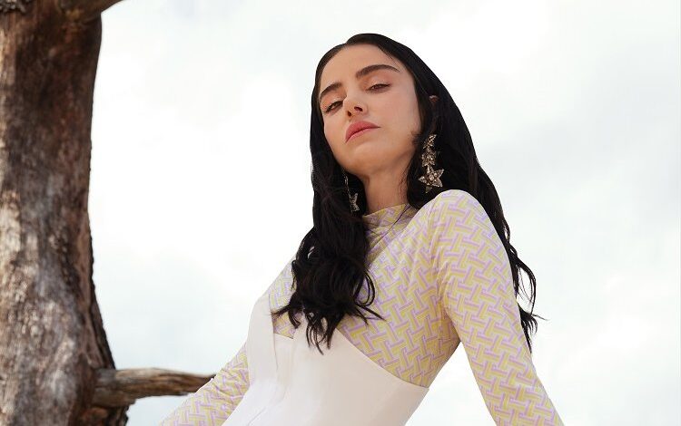 Özge Gürel’den ‘sihir’li sözcükler Özge Gürel’den ‘sihir’li sözcükler