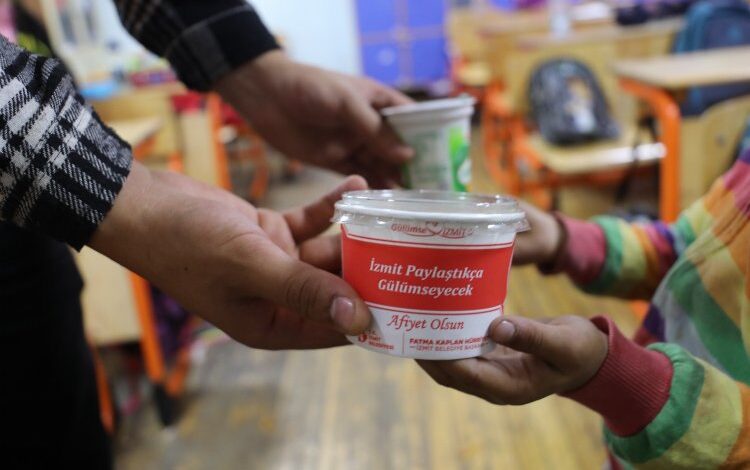 İzmit’te beslenme saati uygulaması sürüyor