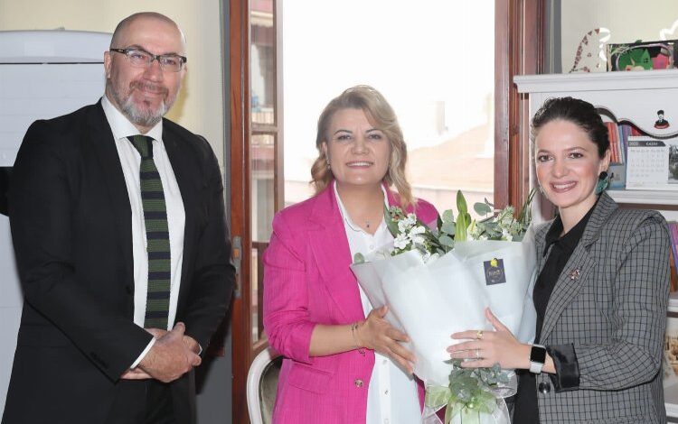 İzmit Belediyesi’nde stratejik değişiklik