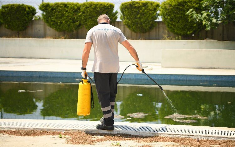 İstanbul Beylikdüzü’nde ilaçlama çalışmaları sürüyor