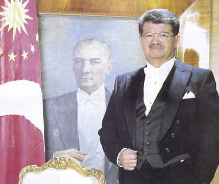 Turgut Özal’ın 28’nci ölüm yıldönümü Turgut Özal’ın 28’nci ölüm yıldönümü