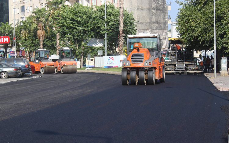 Şehir merkezi asfalta büründü