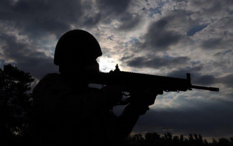 Sınırda 7’si terörist 10 kişi yakalandı