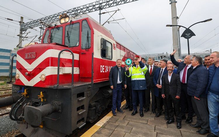 Sakarya’nın kardeşlik treni her geçen gün uzuyor Sakarya’nın kardeşlik treni her geçen gün uzuyor