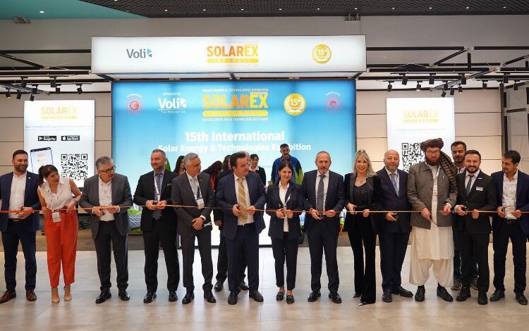 Solar sektörünün sabırsızlıkla beklediği fuar kapılarını açtı Solar sektörünün sabırsızlıkla beklediği fuar kapılarını açtı