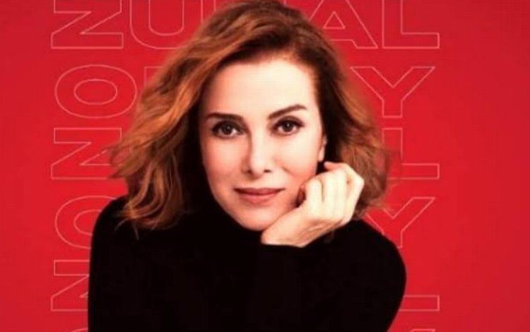 Zuhal Olcay ve Ekin Uzunlar’dan muhteşem konser Zuhal Olcay ve Ekin Uzunlar’dan muhteşem konser