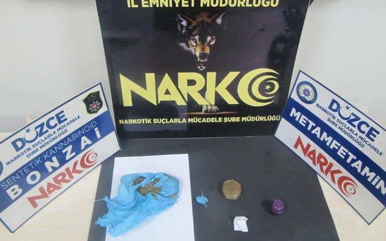 Düzce’de uyuşturucuya geçit yok Düzce’de uyuşturucuya geçit yok