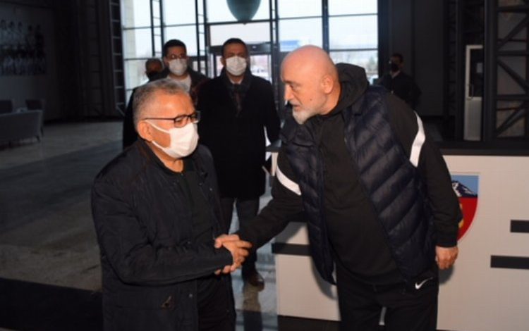 Kayserispor’a moral ziyareti Kayserispor’a moral ziyareti