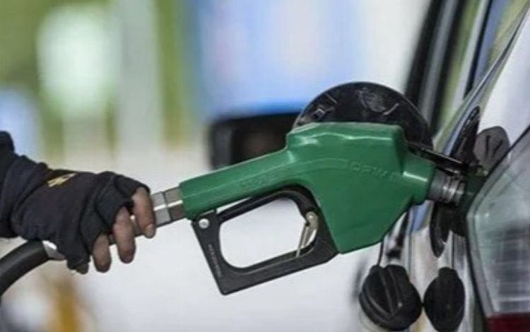 Motorinin litresine 80 kuruş zam! Motorinin litresine 80 kuruş zam!