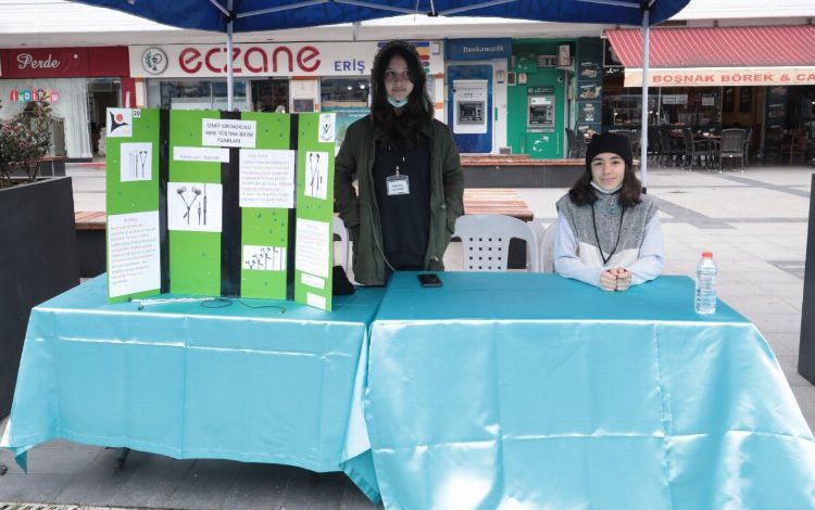 Kocaeli İzmit’te ortaokulu öğrencilerinden proje sergisi