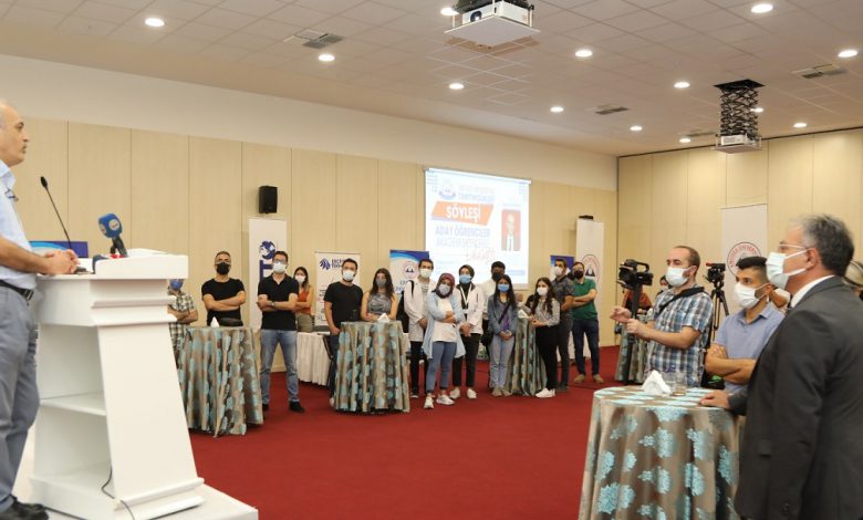 ERÜ’de adaylar Prof. Dr. Derviş Karaboğa’yla buluştu