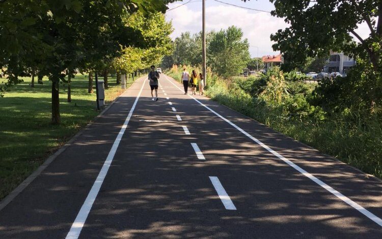 Sakarya’da bisiklet yollarında boyama çalışması