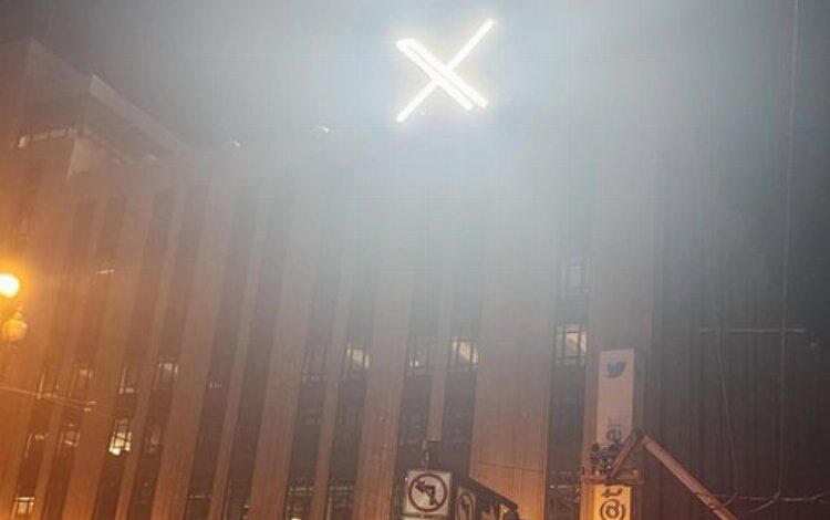 Kuş gitti, ‘X’ kondu! Kuş gitti, ‘X’ kondu!