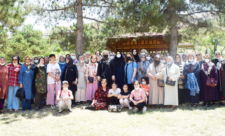 Malatya’da Kadın Meclisi’nde tabiatta buluştu Malatya’da Kadın Meclisi’nde tabiatta buluştu