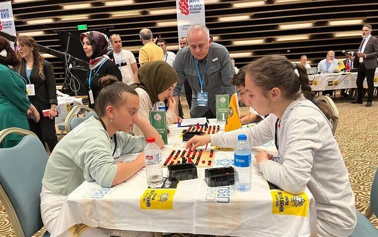 4. Konya Akıl ve Zeka Oyunları Yarışması’nda büyük heyecan 4. Konya Akıl ve Zeka Oyunları Yarışması’nda büyük heyecan