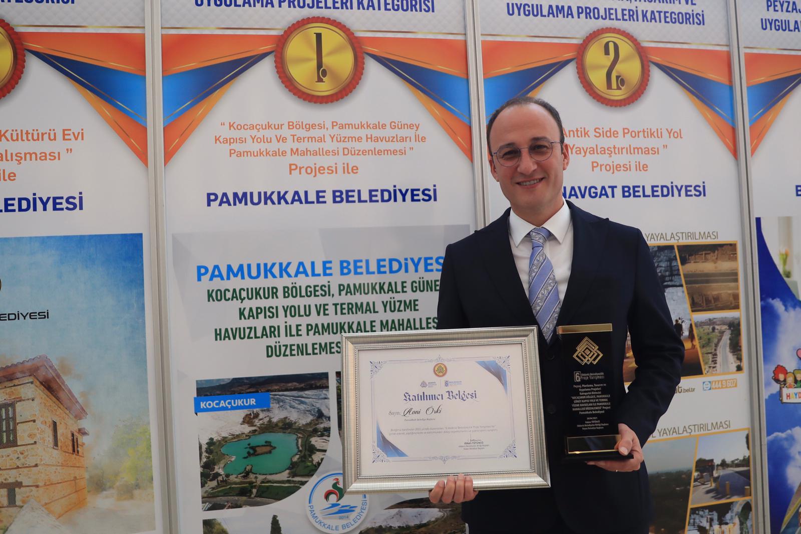 Akdeniz Belediyeler Birliği’nden Pamukkale’ye büyük ödül