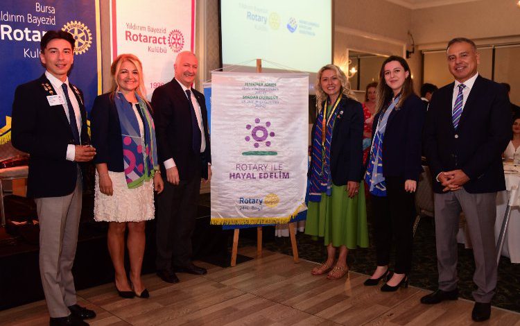 Bursa’da Yıldırım Bayezid Rotary’de yeni dönem